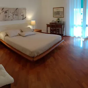 https://casa-del-golfo-paradiso.hotelitalianriviera.com